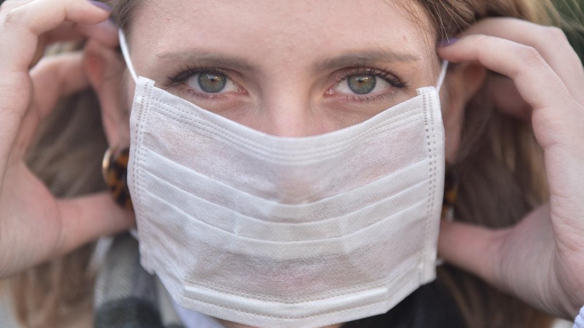 Koronavirusten Korunmak Icin Evde Maske Yapimi