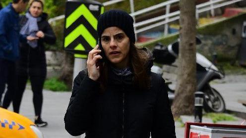 Edvina Sponzo uyarılara kulak asmıyor