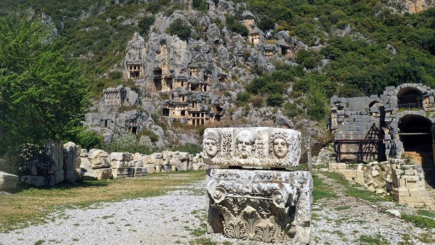 Demre’nin müze ve ören yerlerinde sessizlik