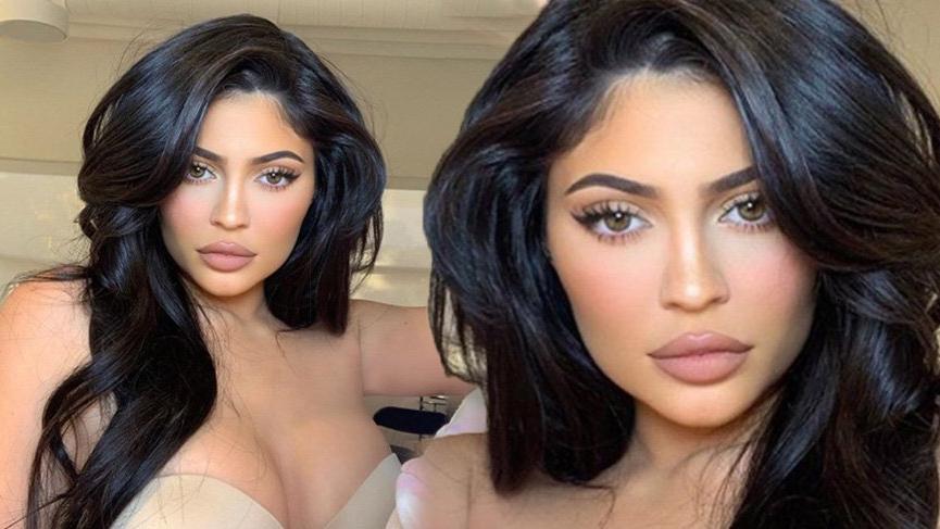 Kylie Jenner Forbes listesinde Dünyanın En Genç Milyarderi seçildi