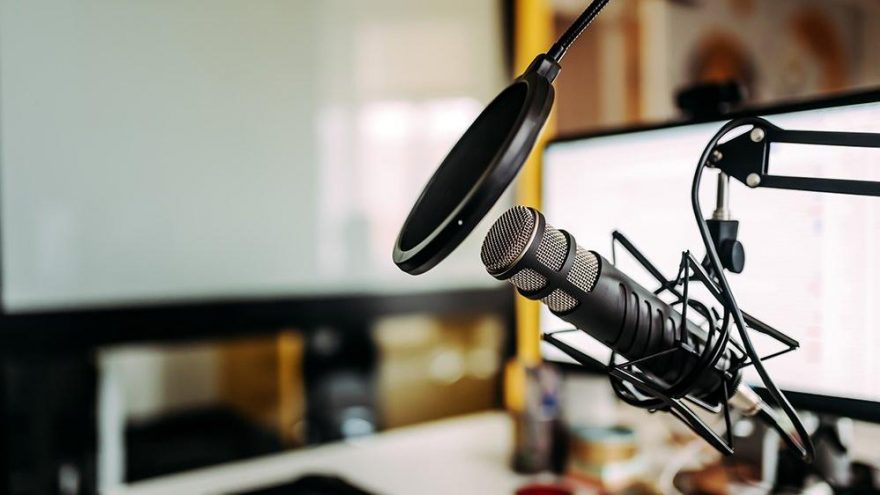 Türkiye’nin ilk podcast dizisi Karanlık Gölge yayında