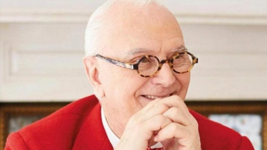 Manolo Blahnik gülümseme programı başlattı