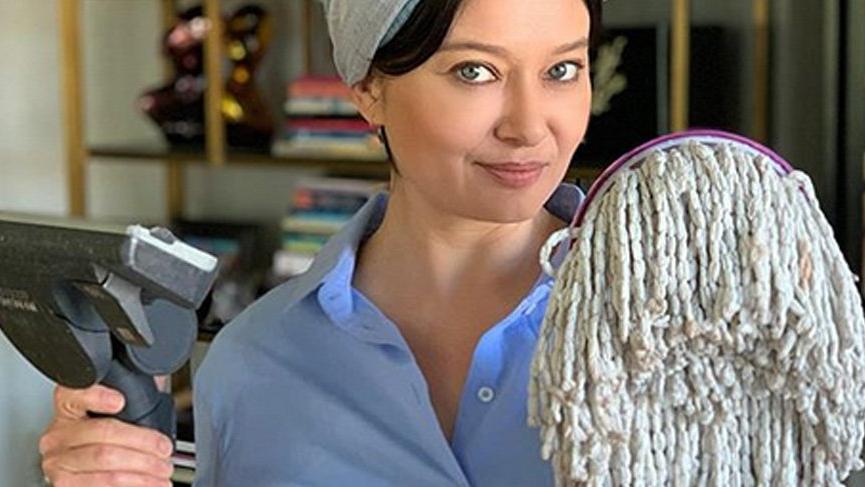 Nurgül Yeşilçay’dan temizlik ve spor bir arada…
