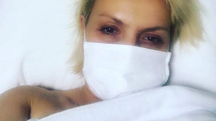 Seda Akgül hastane odasından paylaştı