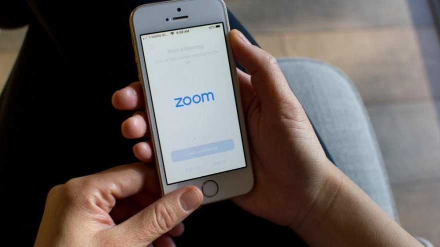Zoom salgında yatırımcısını uçurdu