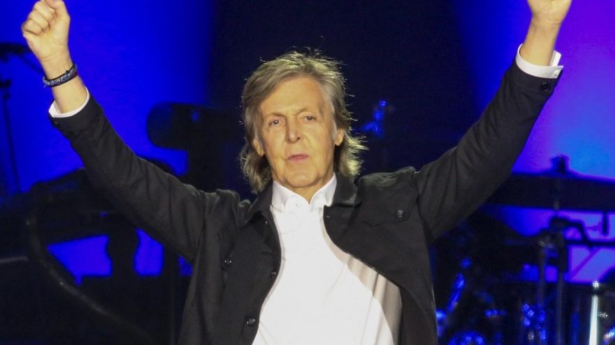 Paul McCartney, Çin’e ateş püskürdü: Yarasa yemek biraz ilkelce