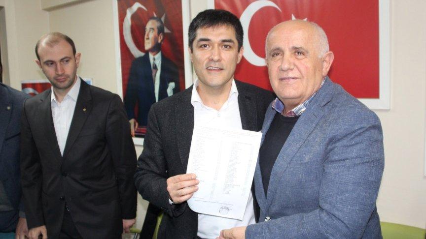 İYİ Partili isim corona virüsünü yendi!