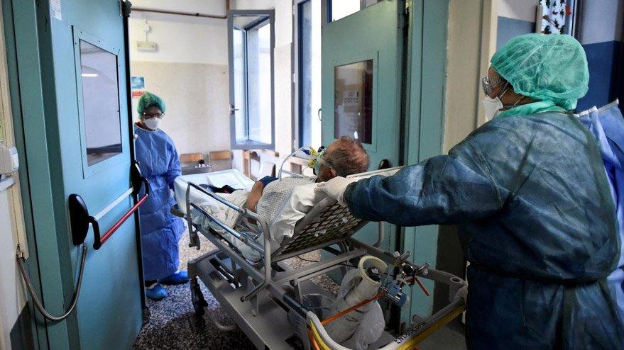 İtalya’da son 24 saatte 482 kişi öldü!