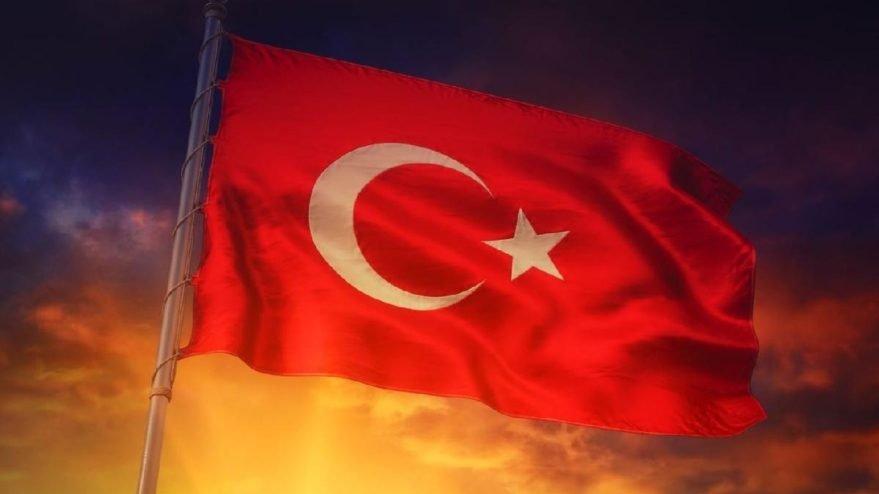 Balkonlardan İstiklal Marşı okuyalım çağrısı! 23 Nisan’da İstiklal Marşı saat kaçta okunacak?