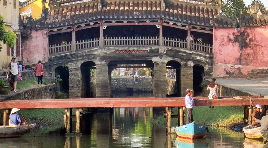 Vietnam'ın en ünlü köprüsü Hoi An şehrindeki Japon Köprüsü, UNESCO Dünya Kültür Mirası Listesi'nde de yer alıyor.