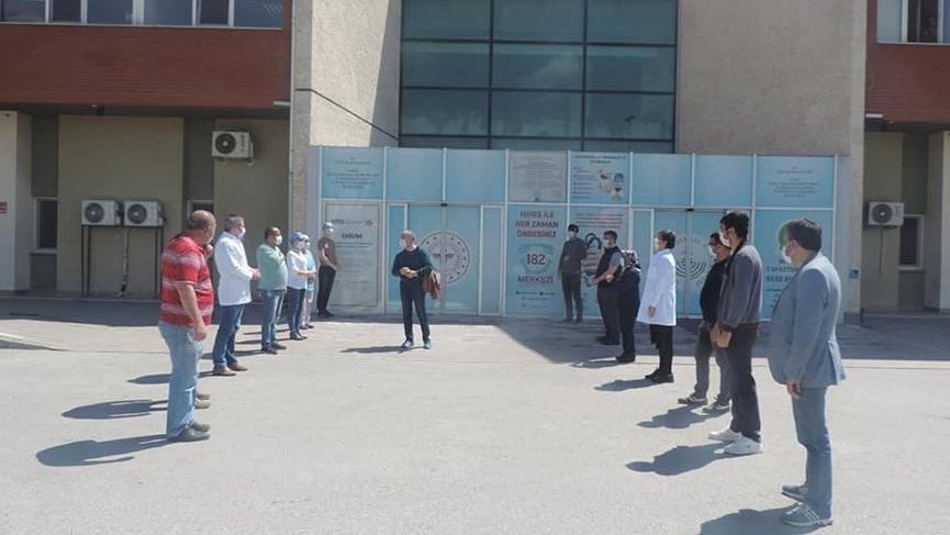 Coronayı yenen sağlık memurundan, mesai arkadaşlarına duygulandıran mektup