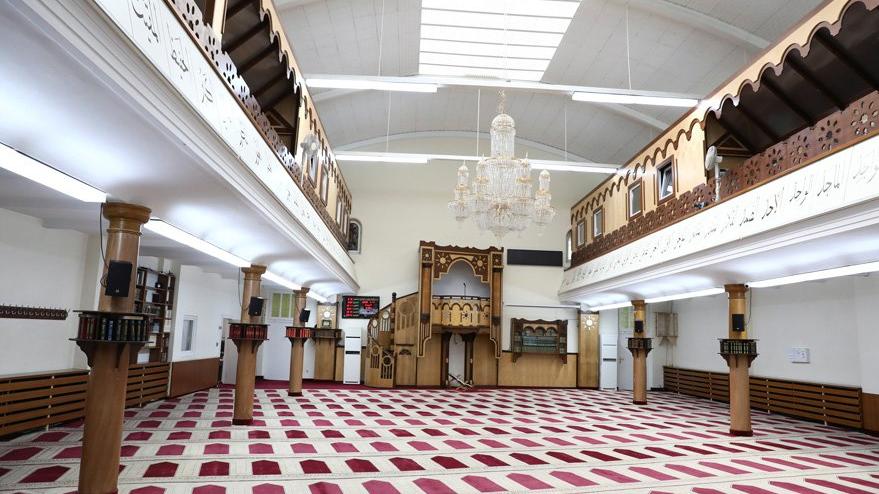 Fransa’dan flaş Ramazan yasağı