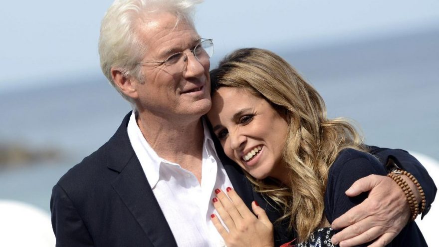 Richard Gere, ikinci kez baba oldu