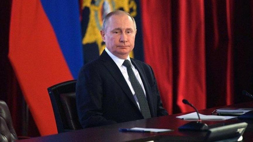 Putin, Rusya vatandaşlığına geçiş şartlarını hafifletti
