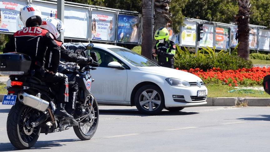 Bodrum ve Milas’ta sokağa çıkanlara toplam 500 bin TL ceza kesildi!
