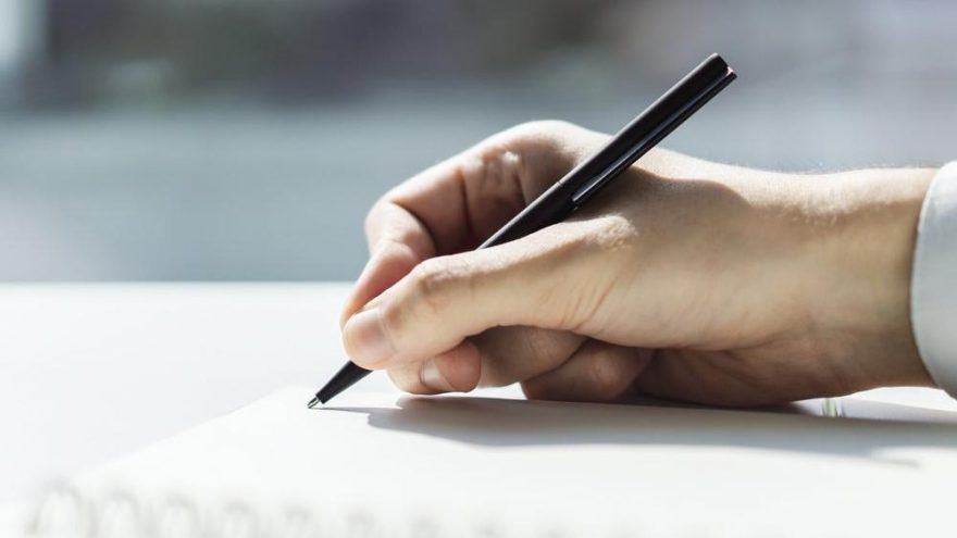 Komodin nasıl yazılır? TDK güncel yazım kılavuzuna göre komodin mi, komidin mi?