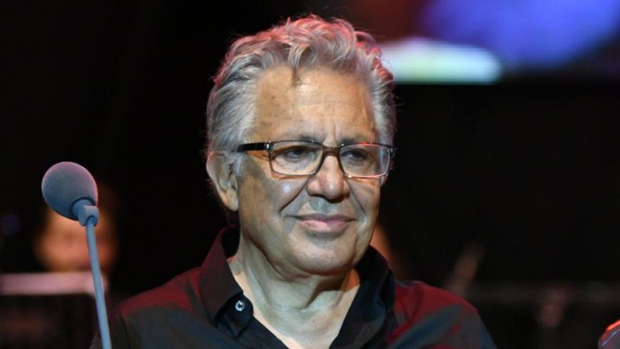 Zülfü Livaneli: Virüs kimseye siyasi görüşünü sormuyor