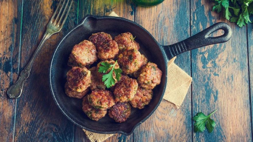 Köfte nasıl yapılır? İşte köfte tarifi ve malzemeleri…