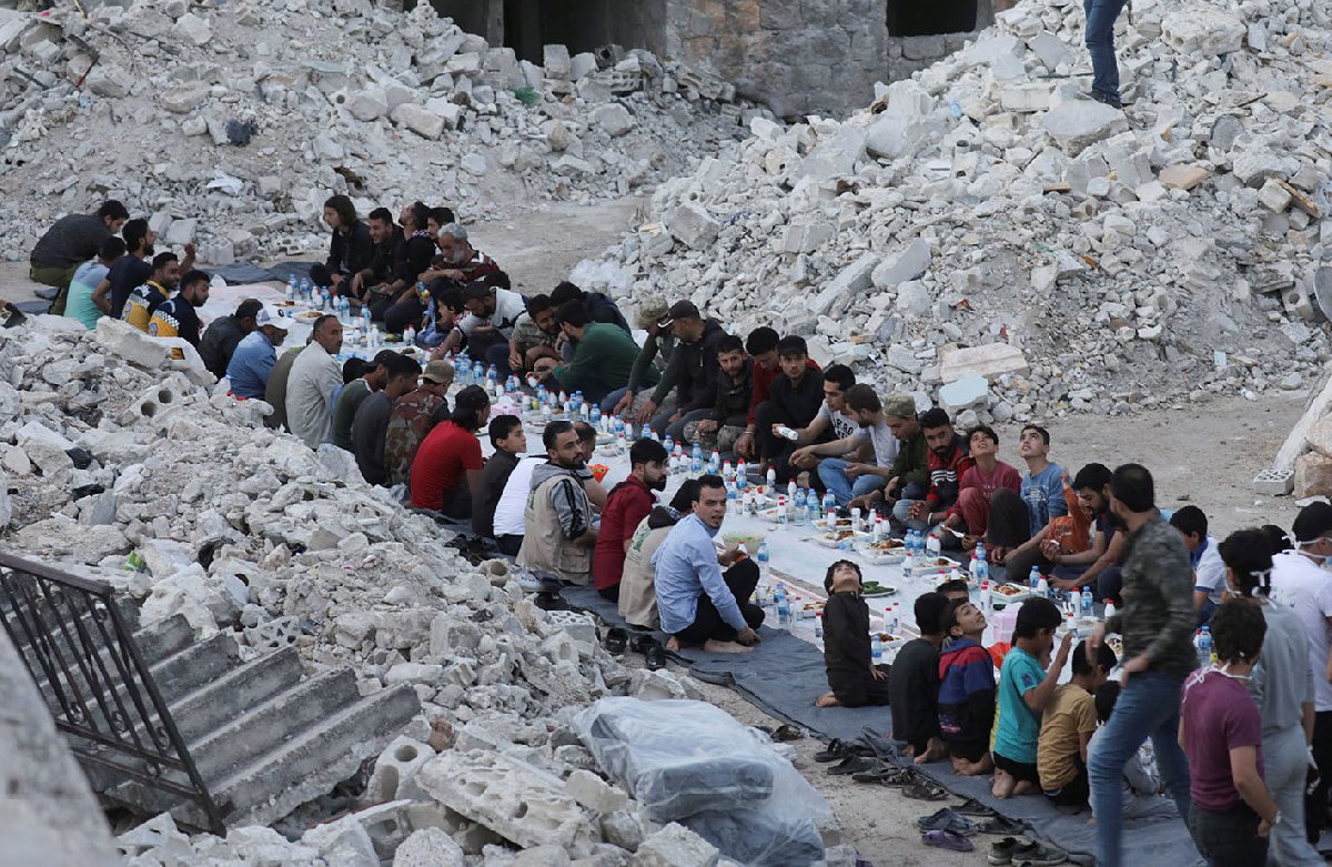 Halep’te toplu iftar.