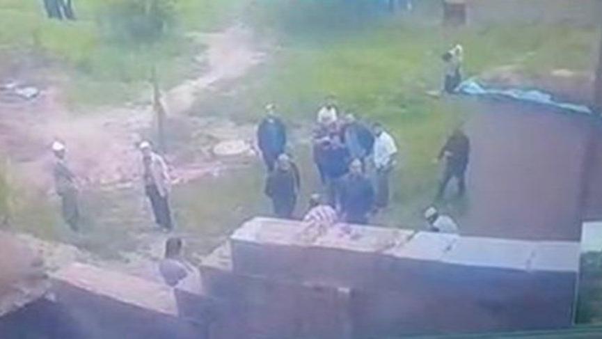 Silahla ev basan 7 kişiye sosyal mesafe cezası Silahla ev basan 7 kişiye sosyal mesafe cezası