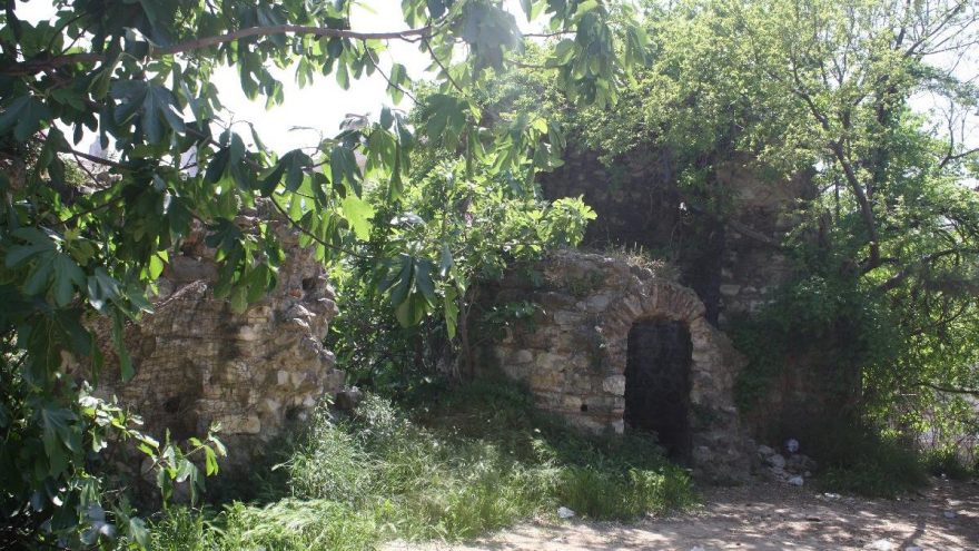 Tarihi Darıca Kalesi, yeniden gün yüzüne çıkacak