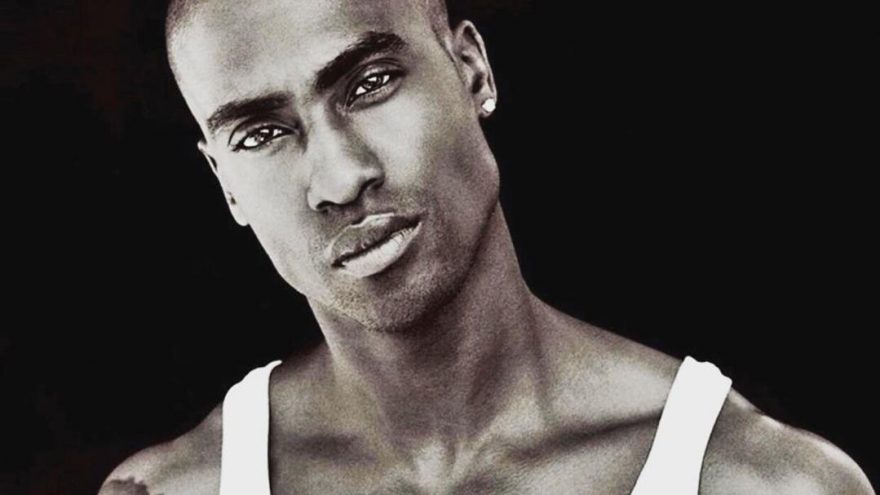 Blue grubundan Simon Webbe’den Türkçe şarkı sürprizi