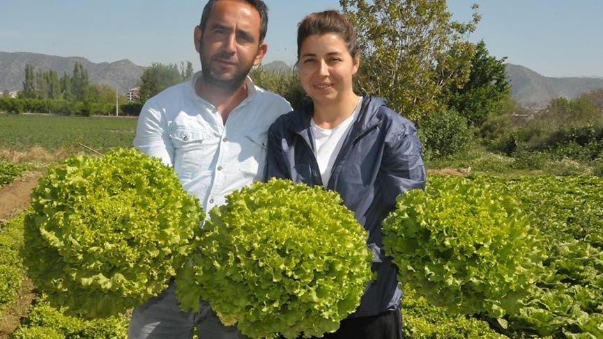 Aşklarını ve hayallerini birleştirip, dev marketlerin aranan isimleri oldular