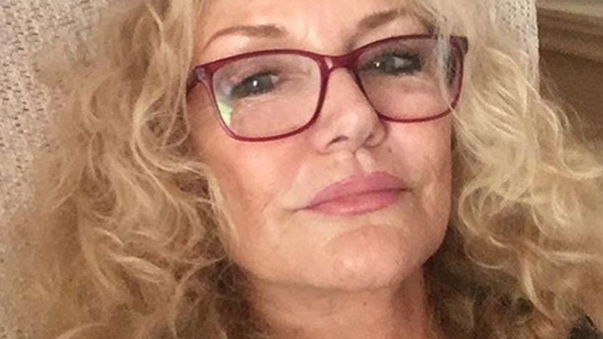 Suna Yıldızoğlu: Irkçılar bir kenara çekilsin