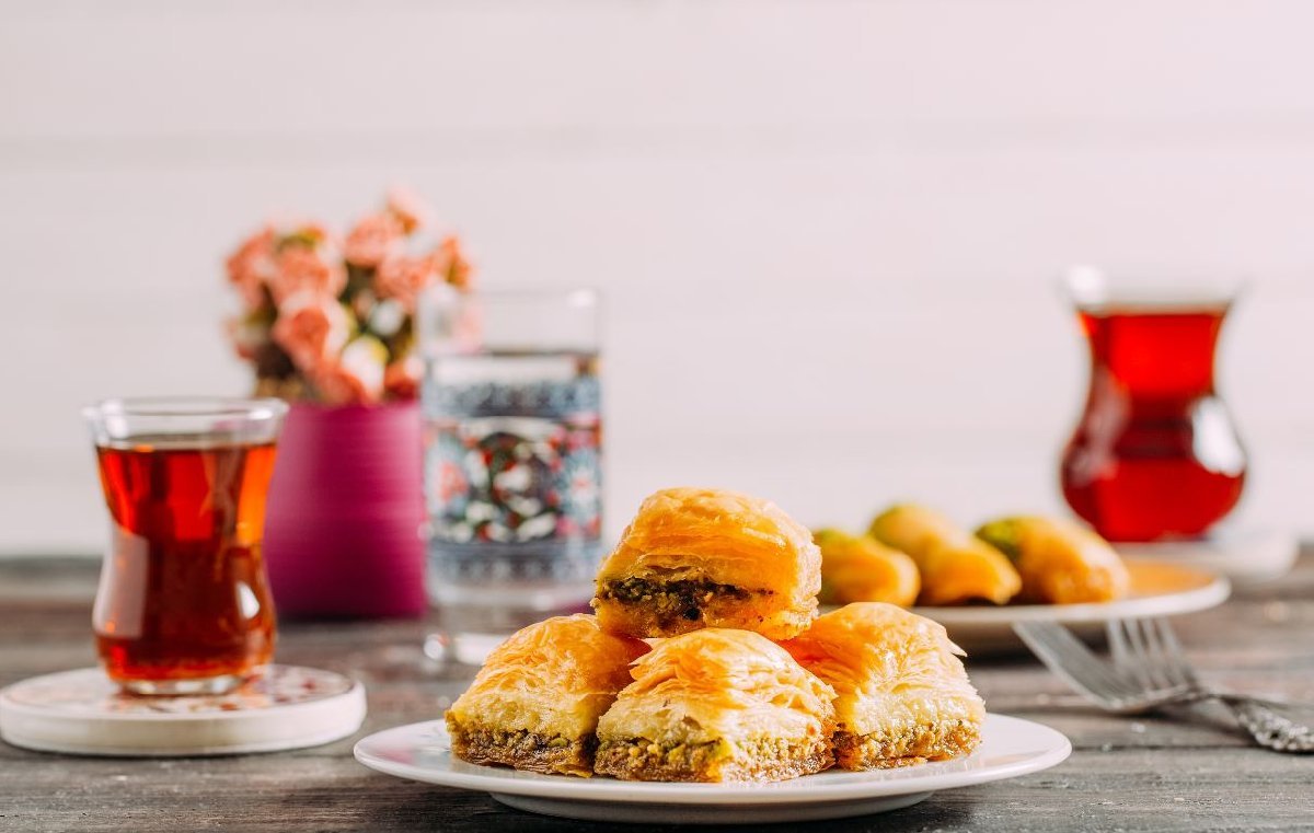 Ev baklavası nasıl yapılır? Kolay ev baklavası tarifi ve malzeme
