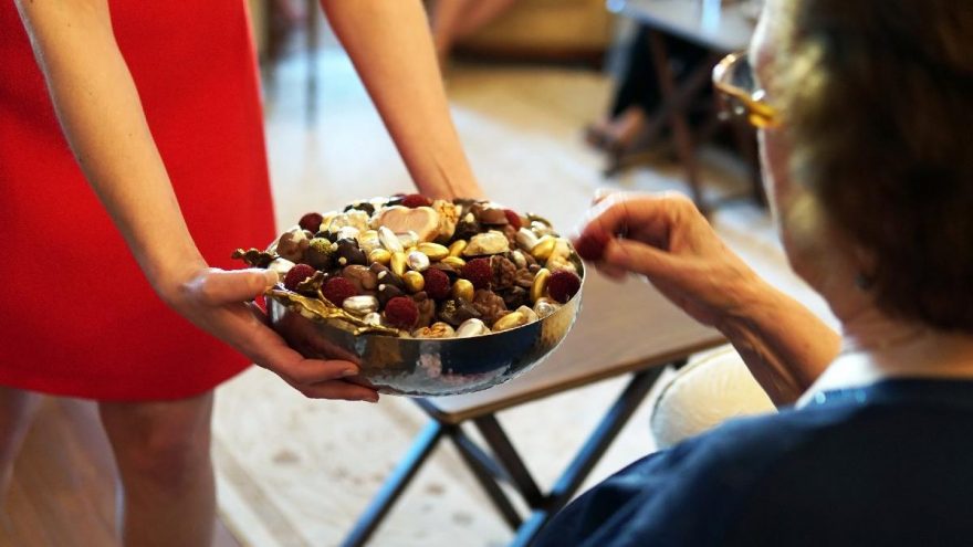 Bayram mesajları ile sevdiklerinizi kutlayın! En güzel, kısa ve resimli Ramazan bayramı mesajları…