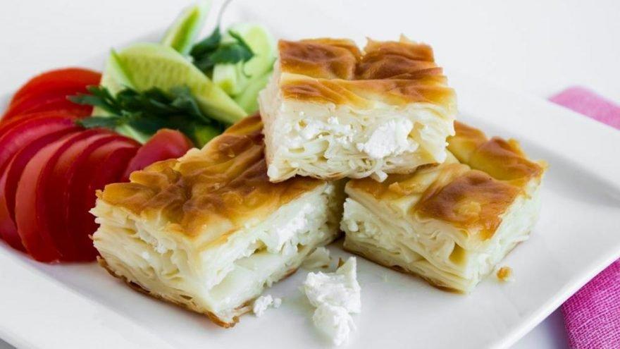 En Kolay Yapim Sekli Ile Su Boregi Puf Noktalariyla Detayli Anlatim Borek Tarifleri Gurbetinmutfagi Youtube