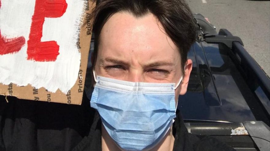 Kullanıcılar, Baltimore’lu bir genci Keanu Reeves sanınca ortalık karıştı