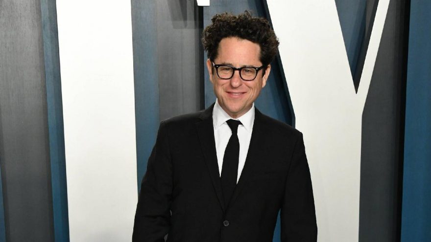 J.J. Abrams’tan ırkçılıkla mücadele eden kuruluşlara rekor bağış