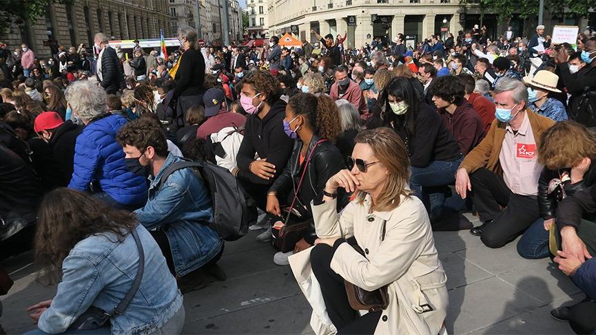 Irkçılığa karşı protestolar devam ediyor!