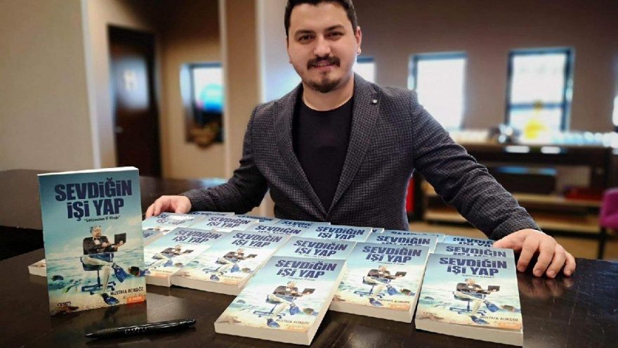 Yazar Mustafa Açıkgöz’den girişimcilere tavsiyeler