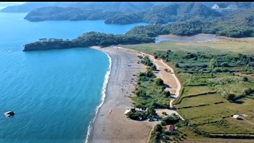 Fethiye Karaot kumsalı halk plajı oluyor