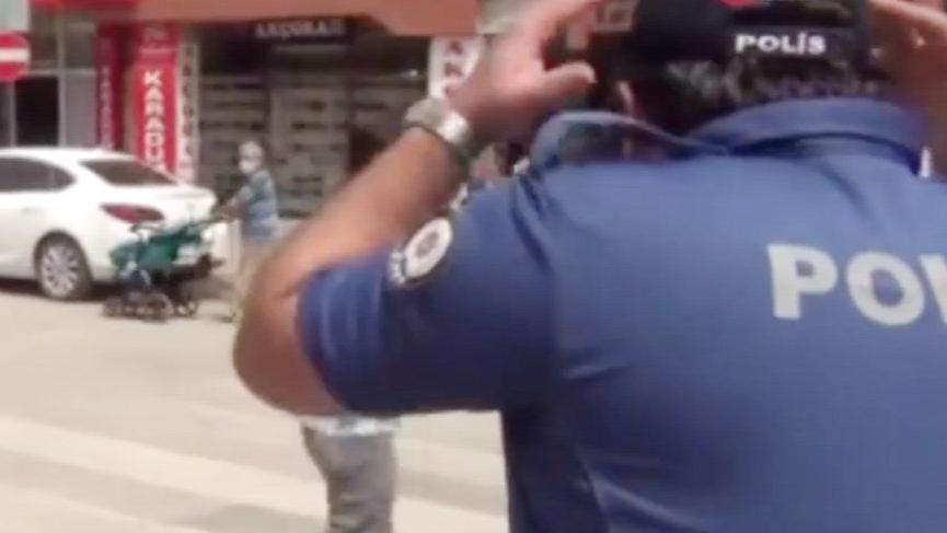 Vatandaşlara tek tek maske soran polis memuru fenomen oldu