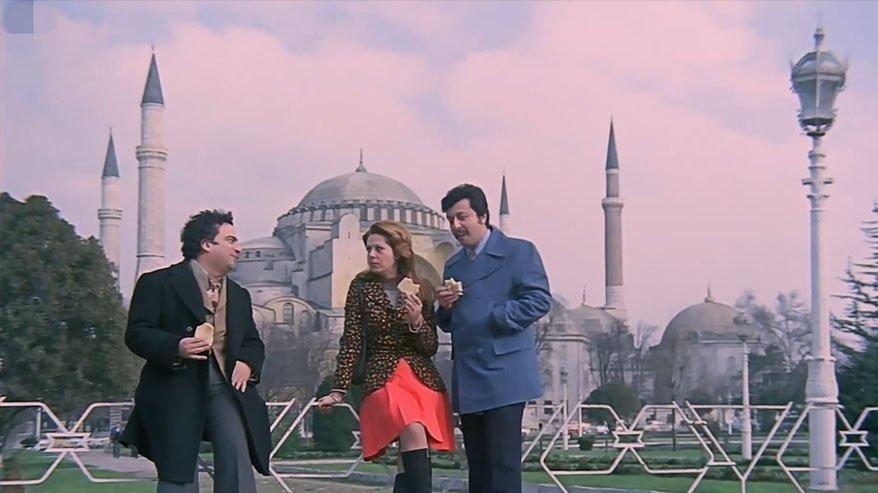 Beş Milyoncuk Borç Verir Misin? filmi kaç yılında çekilmiştir? Beş Milyoncuk Borç Verir Misin? konusu ne, oyuncuları kim?