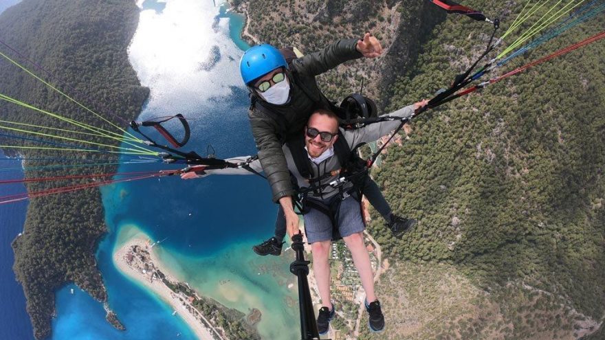 Sağlıkçıdan tam 1,200 metre yükseklikte evlilik teklifi