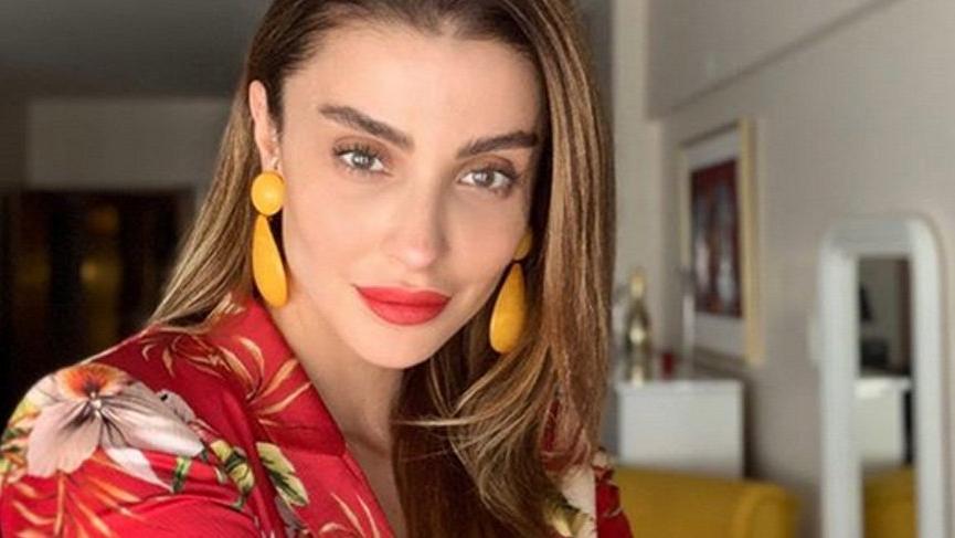 Özge Ulusoy’dan esprili maske hatırlatması