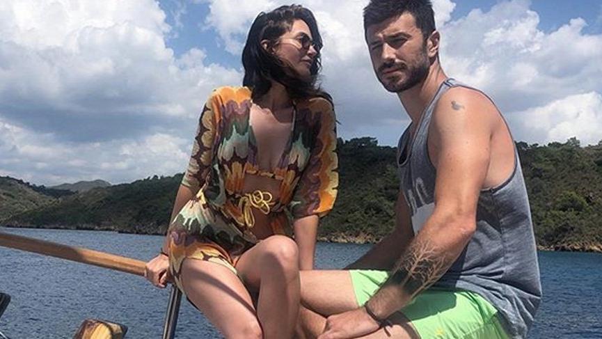 Rojda Demirer’in aşk kokan tatil pozu