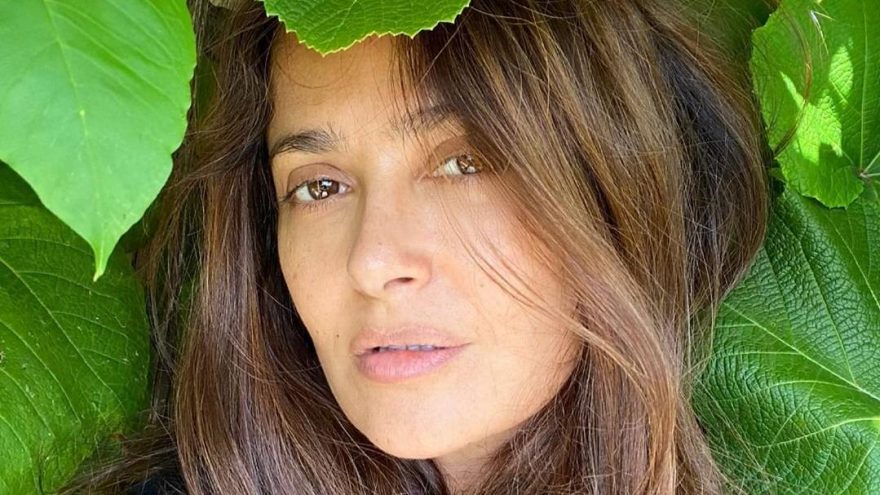 Salma Hayek: Artık kendimi daha güzel buluyorum