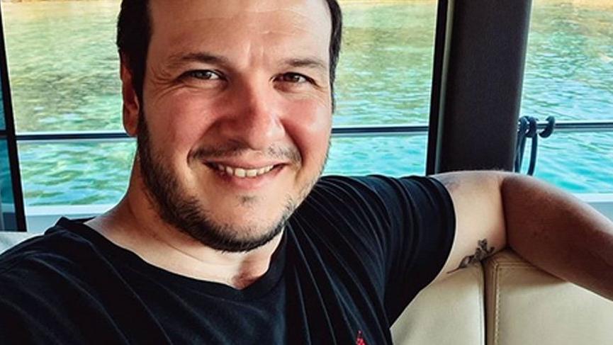 Şahan Gökbakar: Tiyatrolar taş mı yesin?
