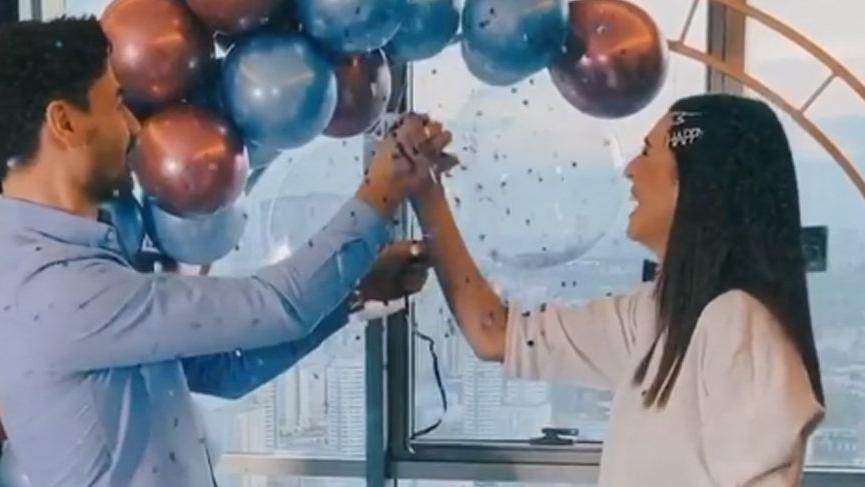 Merve Aydın bebeğinin cinsiyetini parti ile açıkladı