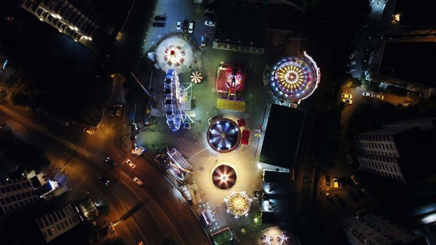 Lunapark ve tematik parklar 4 ay sonra yeniden açıldı