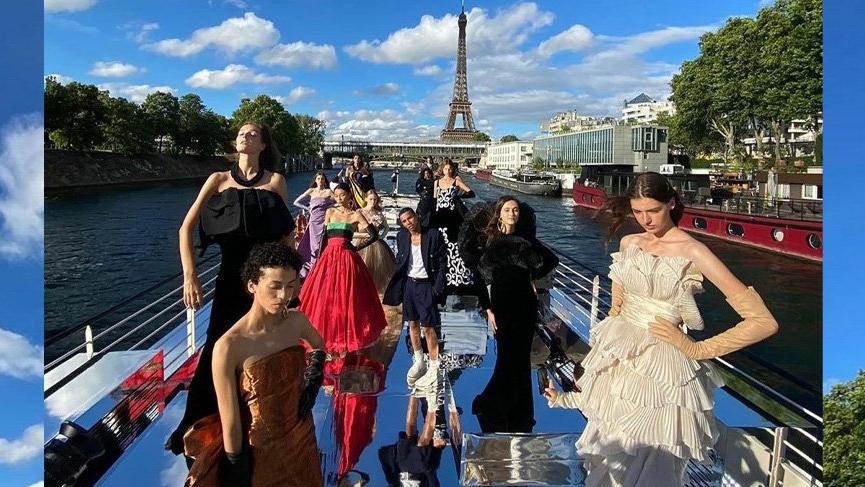 Balmain 2020-21 Sonbahar Kış Haute Couture koleksiyonunu tanıttı
