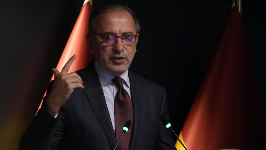 Fatih Altaylı da o detaya dikkat çekti: Yazarken bile gülüyorum