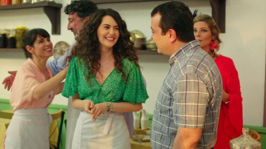 Çatı Katı Aşk dizisi başlıyor! Çatı Kat Aşk oyuncuları kim, konusu ne?