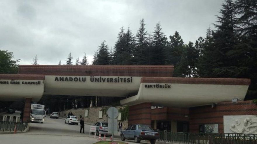 Binlerce öğrenci yaz okulu mağduru oldu