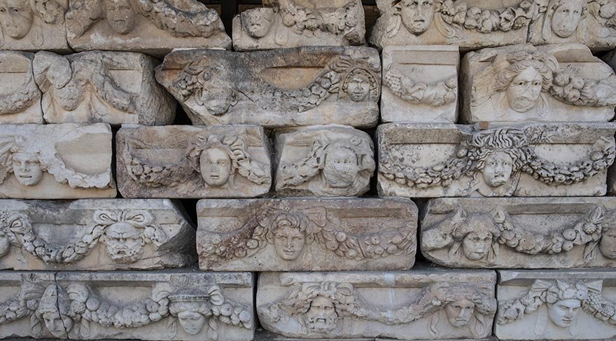 Bu özellikleri nedeniyle, Aphrodisias Antik Kenti yaklaşık 2-3 km. kuzeydoğusunda bulunan antik mermer ocakları ile birlikte 2017 yılında Dünya Miras Listesi’ne kaydedilmişti.